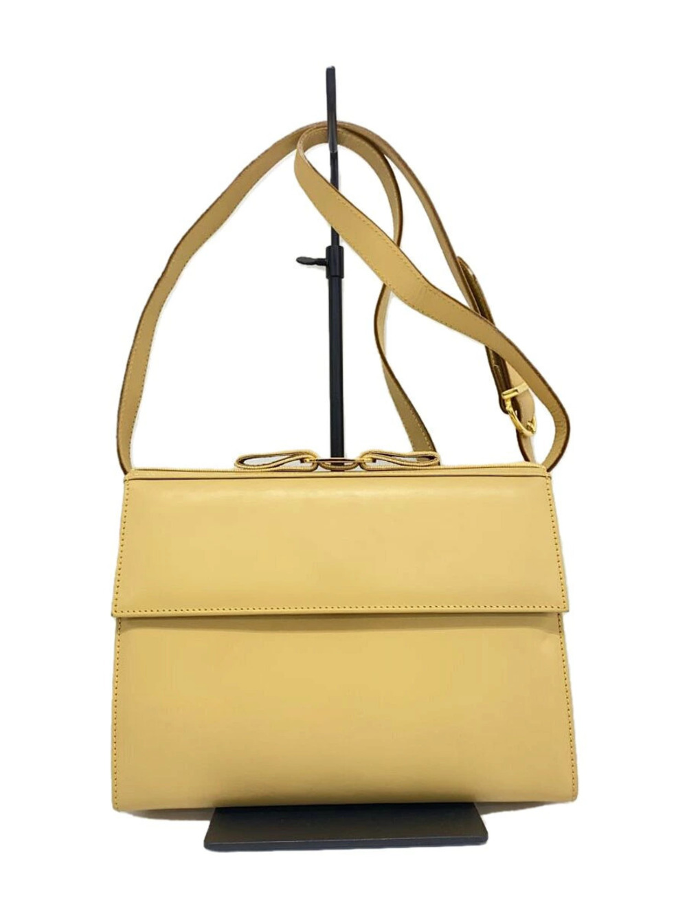 Salvatore Ferragamo Shoulder Bag Leather Beige Cream